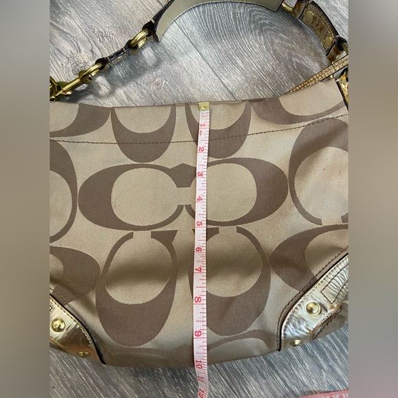 Coach Carly Signature C Hobo Bag Tan & Brown Canvas Gold Tone Hardware - Picture 14 of 16